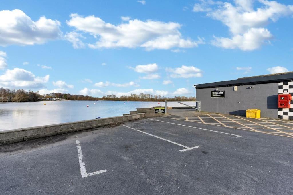 Tattershall Lakes: Sally'S Superior Stay Bagian luar foto